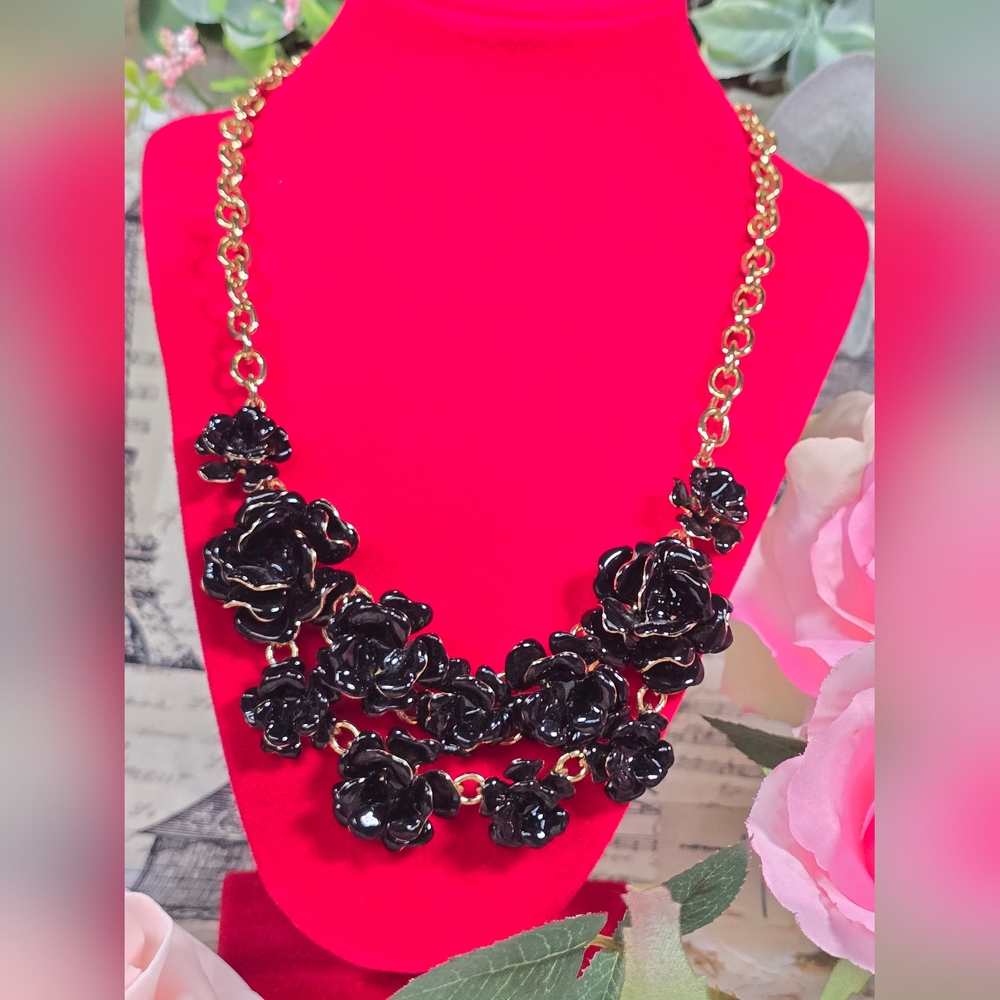 Talbots Black & Gold Statement Bib Necklace, Cascading Flowers. - Picture 5 of 12